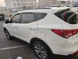 Hyundai Santa Fe 2013, Asking 24,000 QAR - 6 Cylinder
